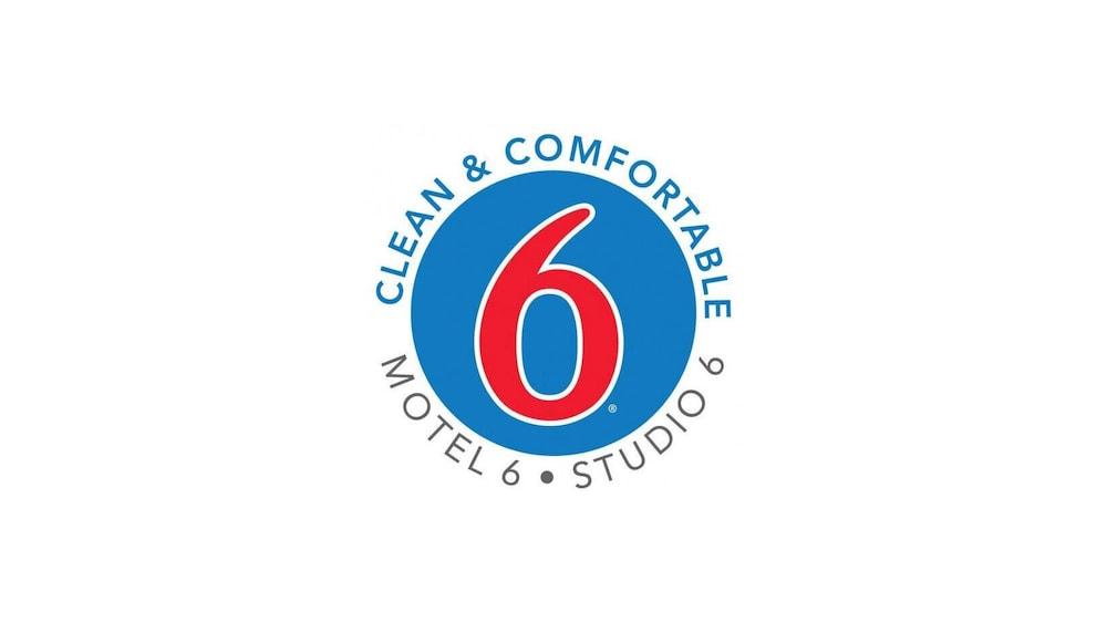 Motel 6-San Antonio, Tx - Fiesta Trails Bagian luar foto