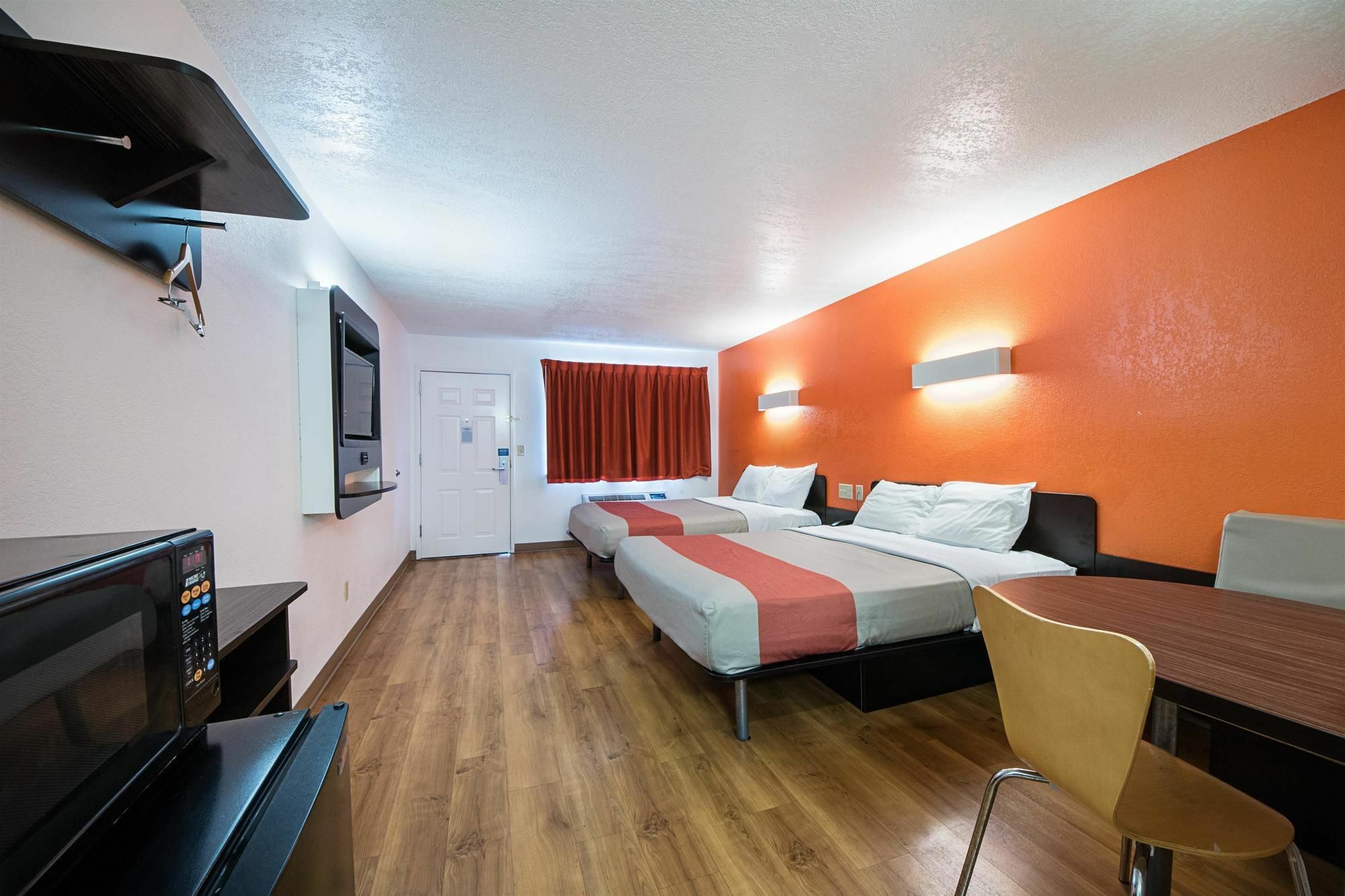 Motel 6-San Antonio, Tx - Fiesta Trails Bagian luar foto